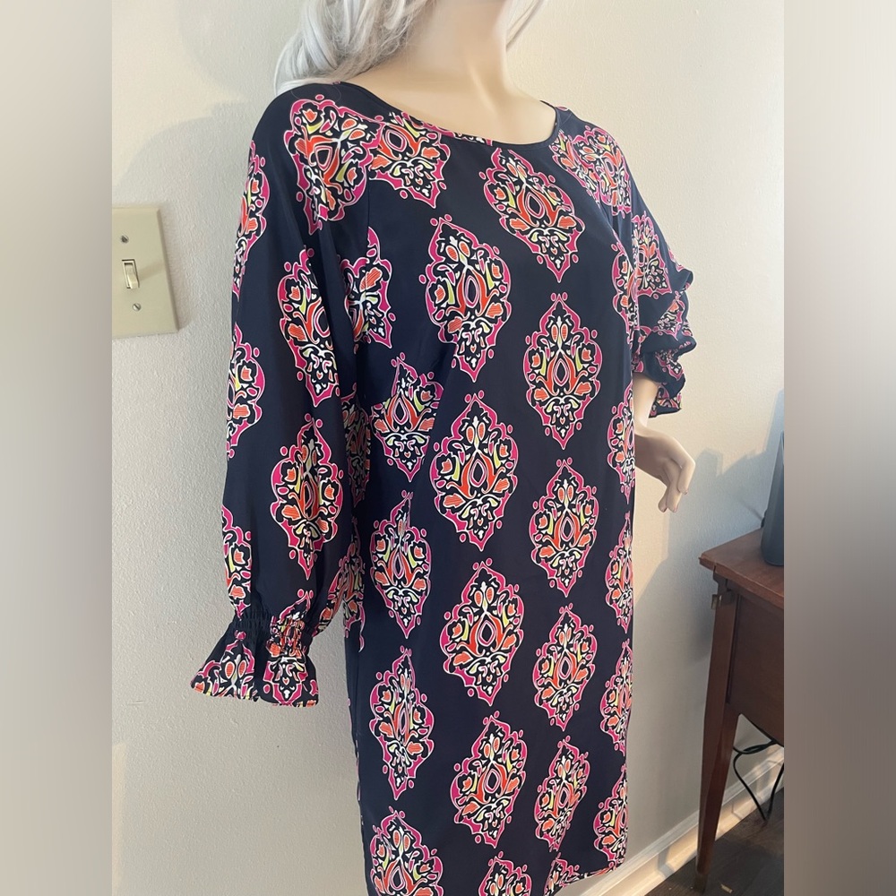 Crown & Ivy 3/4 sleeve dress - Picture 5 of 7